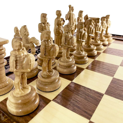 картинка Шахматы резные в ларце "Атлант", Haleyan от магазина Gamesdealer.ru