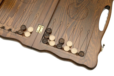 картинка Нарды резные "Медведь" с ручкой 50, Haleyan от магазина Gamesdealer.ru