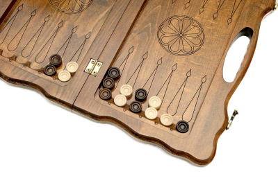 картинка Нарды резные "Орел" с ручкой 40, Haleyan от магазина Gamesdealer.ru