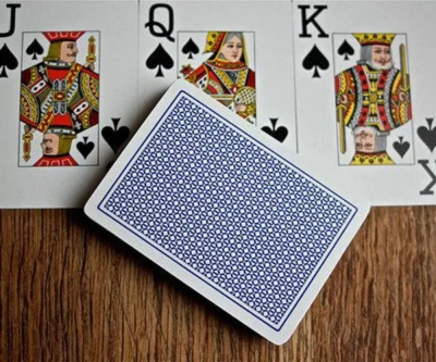 картинка Карты Fournier no 818 g - linen finish blue от магазина Gamesdealer.ru