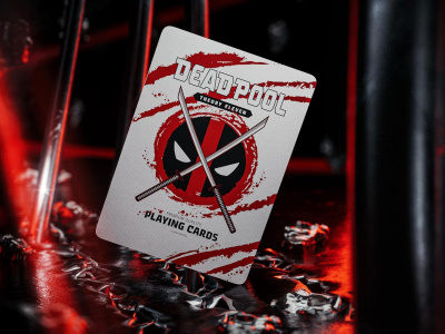 картинка Карты "Theory11 Deadpool playing cards" от магазина Gamesdealer.ru