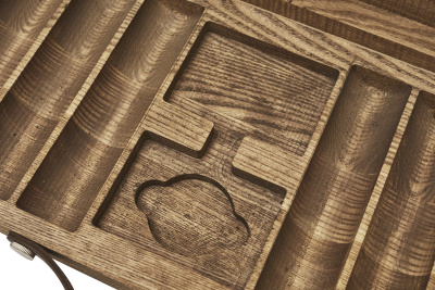 картинка Кейс из ясеня на 300 фишек для покера от магазина Gamesdealer.ru