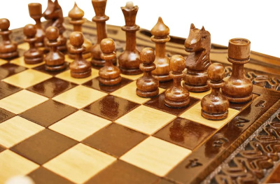 картинка Шахматы + нарды резные Бриз-2 40, Haleyan от магазина Gamesdealer.ru