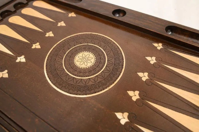 картинка Нарды резные "Скорпион 1", Simonyan от магазина Gamesdealer.ru