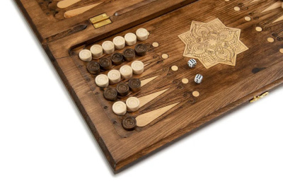 картинка Нарды резные "Золотой узор 4" 50, Mirzoyan от магазина Gamesdealer.ru