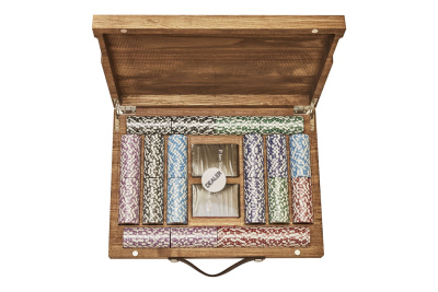 картинка Набор для покера Crown на 500 фишек в кейсе из ясеня, Partida от магазина Gamesdealer.ru