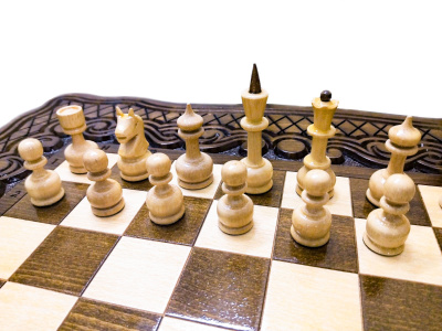 картинка Шахматы + нарды резные "Бриз" 60, Haleyan от магазина Gamesdealer.ru