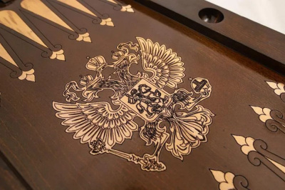 картинка Нарды резные "Герб РФ 1", Simonyan от магазина Gamesdealer.ru