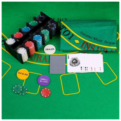 картинка Набор для покера Holdem Light на 200 фишек без номинала от магазина Gamesdealer.ru