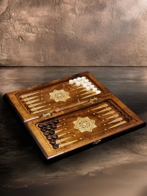 картинка Нарды резные "Золотой Узор 1" 40, Mirzoyan от магазина Gamesdealer.ru