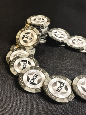 картинка Фишки для игры в покер Black Stars номиналом 100 (25шт) от магазина Gamesdealer.ru