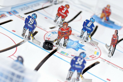 картинка Настольный Хоккей "Советский" 71х45х9 см от магазина Gamesdealer.ru