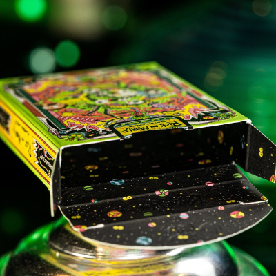 картинка Карты "Theory11 Rick and Morty Playing Cards" от магазина Gamesdealer.ru