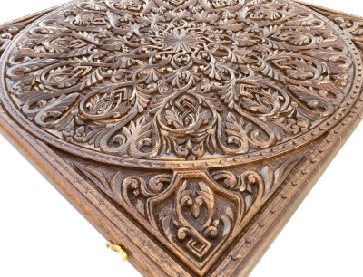 картинка Нарды резные "Орнамент 2" с цельным рисунком, Mkhitaryan от магазина Gamesdealer.ru