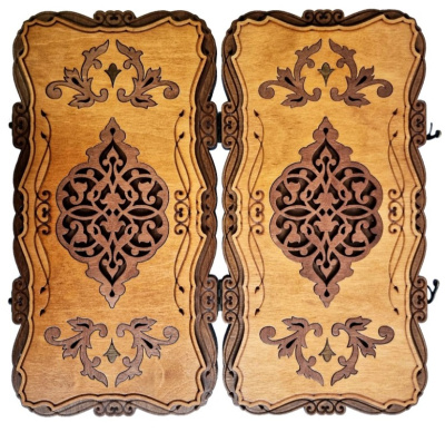 картинка Нарды "Марс-1" средние (деревянные, 47 см, Россия), Partida от магазина Gamesdealer.ru