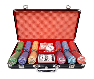 картинка Набор для покера Rubles Ceramic на 300 фишек от магазина Gamesdealer.ru