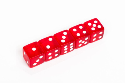 картинка Кости игральные акриловые, 12 мм, 1шт от магазина Gamesdealer.ru