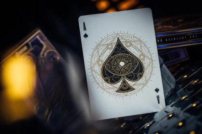 картинка Карты "Theory11 Avengers Infinity Saga" от магазина Gamesdealer.ru