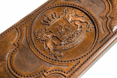 картинка Нарды резные "Герб Грузии", Mkhitaryan от магазина Gamesdealer.ru