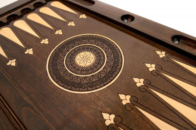 картинка Нарды резные "Летящий Орел 1", Simonyan от магазина Gamesdealer.ru