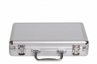 картинка Набор для покера Black Crown на 200 фишек от магазина Gamesdealer.ru