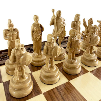 картинка Шахматы резные в ларце "Атлант", Haleyan от магазина Gamesdealer.ru