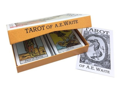 картинка Карты Таро "A.E. Waite Tarot Premium Edition - Pocket" AGM Urania / Премиальное издание Таро А.Э. Уэ от магазина Gamesdealer.ru
