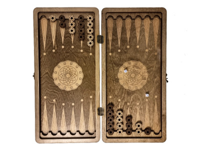 картинка Нарды Марс "Лев 2" средние (деревянные, 50 см, Россия), Partida от магазина Gamesdealer.ru