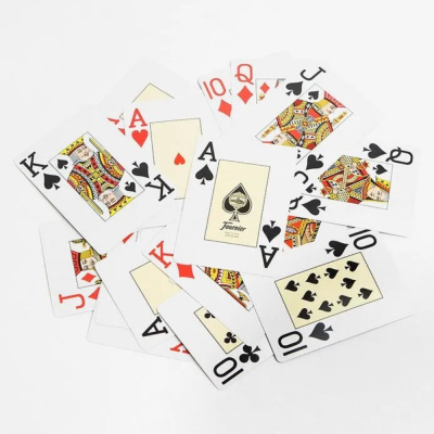 картинка Карты "Fournier 818 red" от магазина Gamesdealer.ru