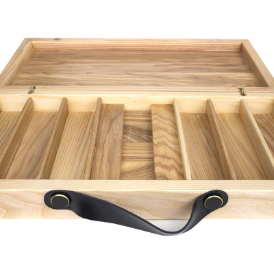 картинка Кейс из ясеня на 300 фишек для покера v2 от магазина Gamesdealer.ru