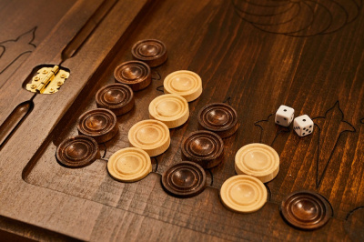 картинка Нарды резные "Армянское плетение" 60, Ustyan от магазина Gamesdealer.ru