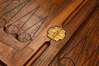 картинка Нарды резные "Скорпион" 60, Mkhitaryan от магазина Gamesdealer.ru