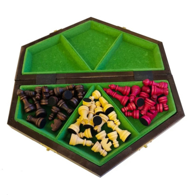 картинка Шахматы "На троих" малые Madon (деревянные, Польша) от магазина Gamesdealer.ru