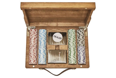 картинка Набор для покера Crown на 200 фишек в кейсе из ясеня, Partida от магазина Gamesdealer.ru