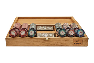 Набор для покера Casino Royale на 300 фишек в дубовом кейсе, Partida