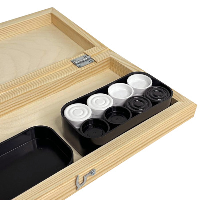 картинка Шашки "Кировские" пластмассовые (с деревянной доской) от магазина Gamesdealer.ru