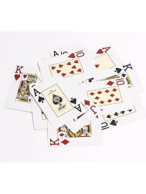 картинка Карты "Fournier 818 Casino Europe", красная рубашка от магазина Gamesdealer.ru