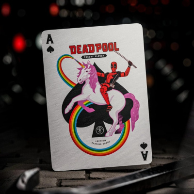 картинка Карты "Theory11 Deadpool playing cards" от магазина Gamesdealer.ru